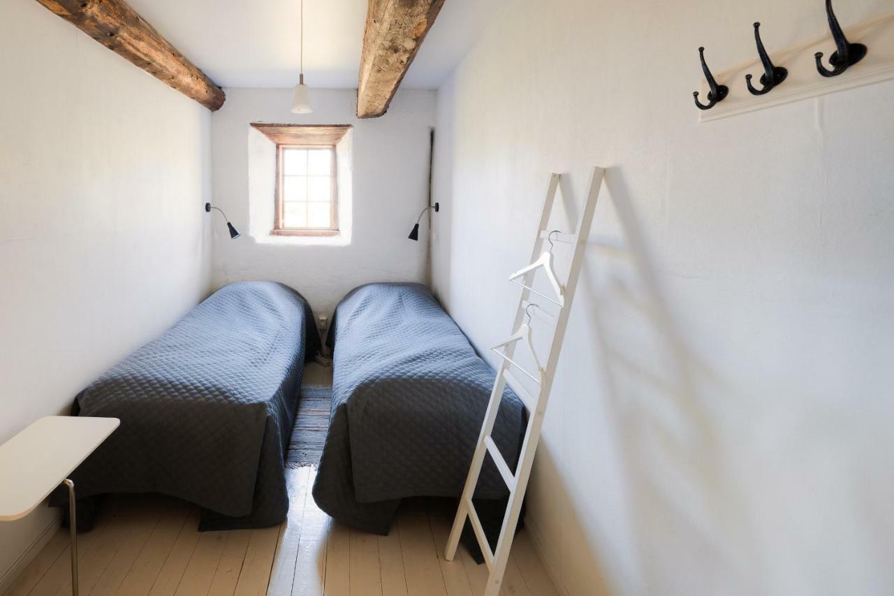 Liste Gard Hostel Ganthem ภายนอก รูปภาพ