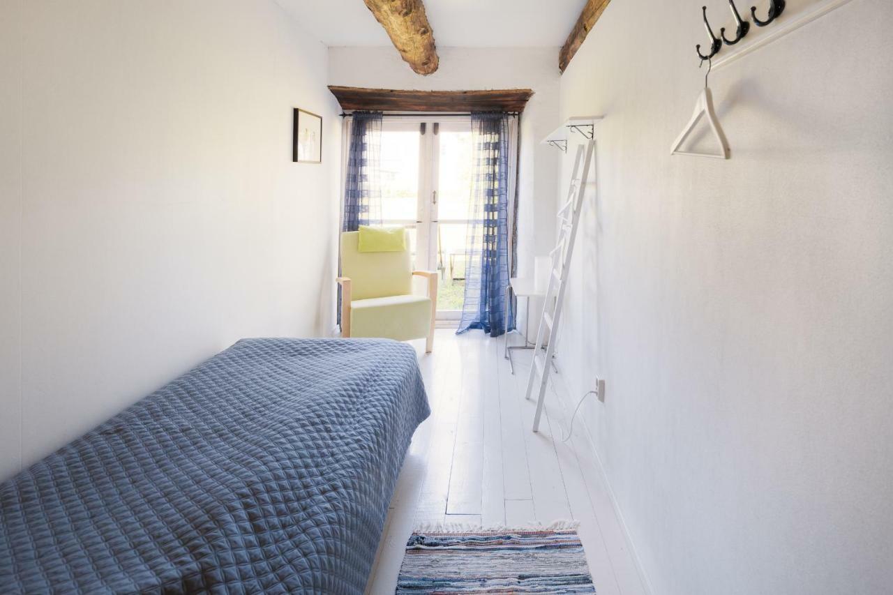 Liste Gard Hostel Ganthem ภายนอก รูปภาพ